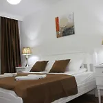 Lubina Apartments
